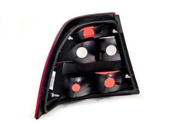 LANTERNA TZ GM VECTRA 00/… LD FUME