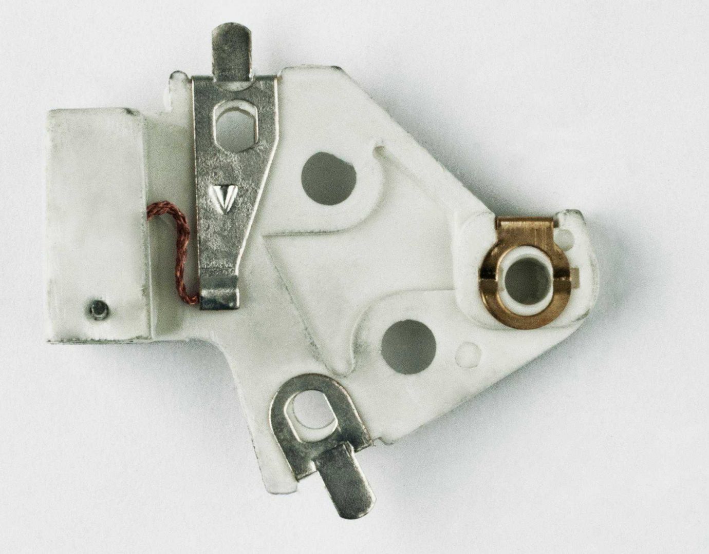 ESCOVA ALTERNADOR P/ MONZA D20 D40 1876873